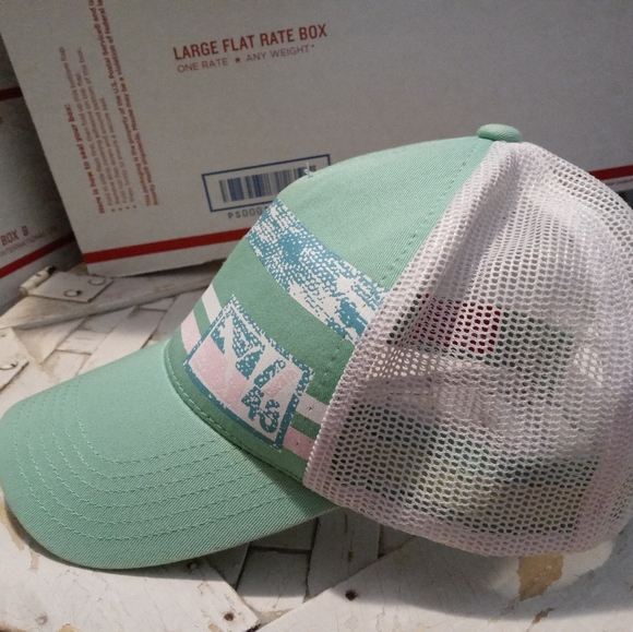 🎾PUMA GOLF/TENNIS HAT SHEEK DESIGN. - Picture 8 of 9